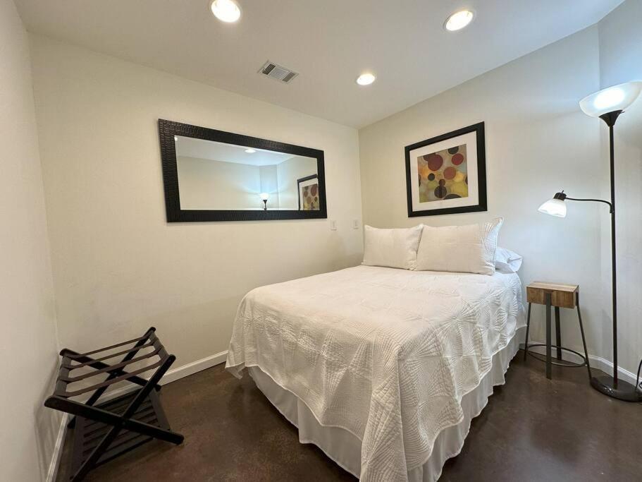 Апартаменты Haven At Hazel~Downtown Loft Demorest Экстерьер фото
